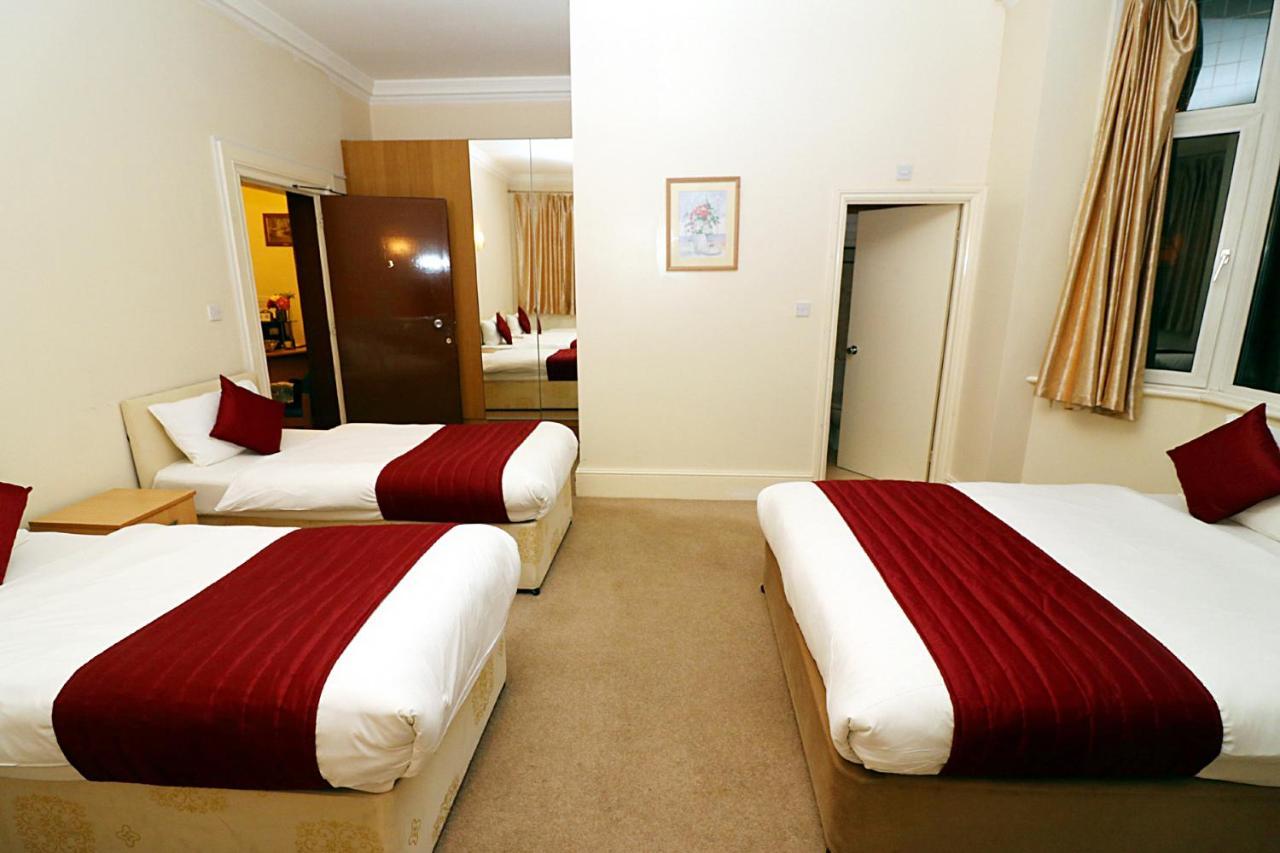Gatwick Inn Хорли Екстериор снимка